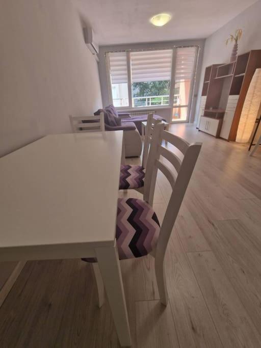 Cozy Central Apartment In Outskirts Of Old 索菲亞 外观 照片